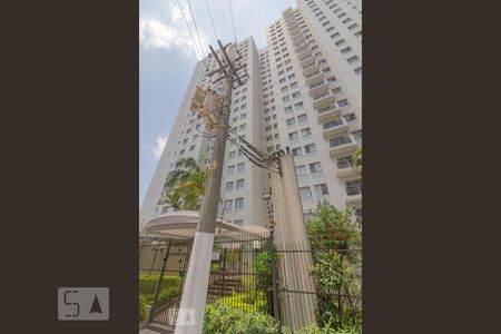Apartamento para alugar com 110m², 3 quartos e 1 vaga Apartamento para alugar com 110m², 3 quartos e 1 vagaFachada