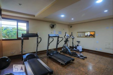 Apartamento para alugar com 110m², 3 quartos e 1 vaga Apartamento para alugar com 110m², 3 quartos e 1 vagaAcademia