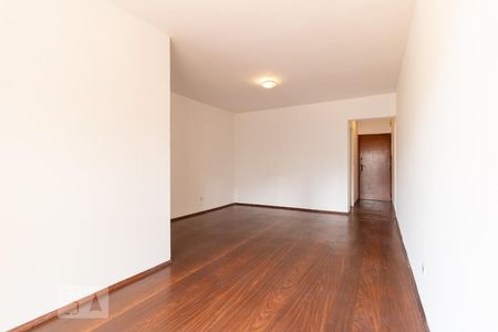 Sala de apartamento para alugar com 3 quartos, 110m² em Liberdade, São Paulo