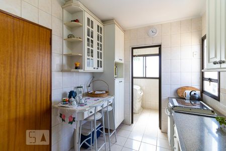 Apartamento para alugar com 89m², 3 quartos e 2 vagas Apartamento para alugar com 89m², 3 quartos e 2 vagasCozinha - Armários