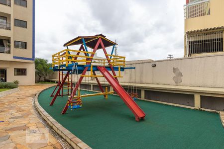 Apartamento para alugar com 89m², 3 quartos e 2 vagas Apartamento para alugar com 89m², 3 quartos e 2 vagasÁrea Comum - Playground