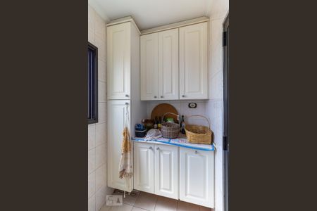 Apartamento para alugar com 89m², 3 quartos e 2 vagas Apartamento para alugar com 89m², 3 quartos e 2 vagasÁrea de serviço - Armários