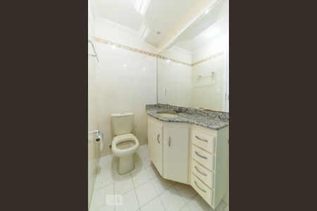 Apartamento para alugar com 66m², 2 quartos e 2 vagas Apartamento para alugar com 66m², 2 quartos e 2 vagasBanheiro Social