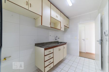 Apartamento para alugar com 66m², 2 quartos e 2 vagas Apartamento para alugar com 66m², 2 quartos e 2 vagasCozinha