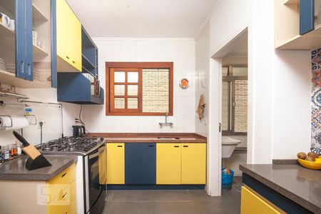 Cozinha de apartamento para alugar com 2 quartos, 90m² em Menino Deus, Porto Alegre