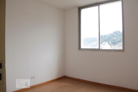 Quarto 1 de apartamento à venda com 3 quartos, 70m² em Santa Rosa, Niterói