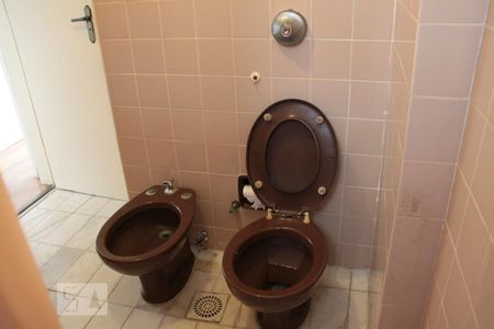 Banheiro Social de apartamento à venda com 3 quartos, 70m² em Santa Rosa, Niterói