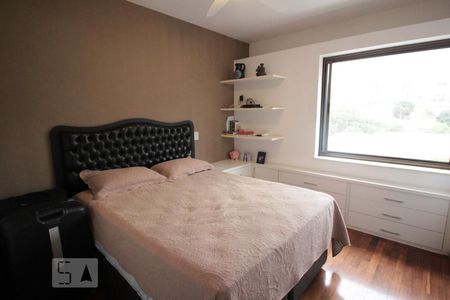 Apartamento para alugar com 167m², 3 quartos e 2 vagas Apartamento para alugar com 167m², 3 quartos e 2 vagasSuite