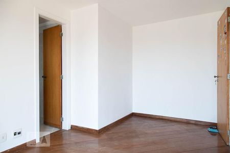 Apartamento à venda com 347m², 5 quartos e 5 vagasSuíte 2