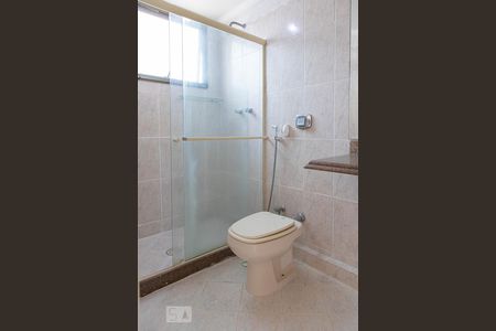 Apartamento à venda com 347m², 5 quartos e 5 vagasBanheiro da suíte 2