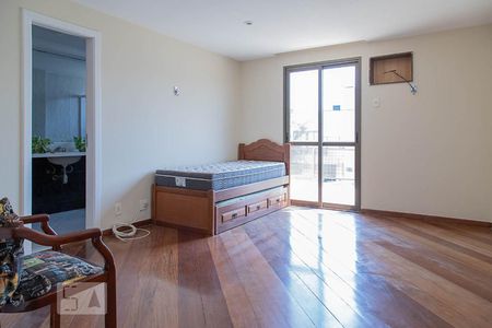 Apartamento à venda com 347m², 5 quartos e 5 vagasSuíte 3