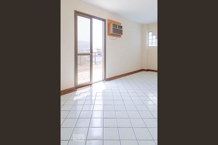 Apartamento à venda com 347m², 5 quartos e 5 vagasSala 2