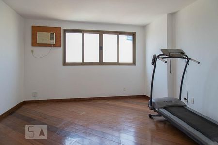 Apartamento à venda com 347m², 5 quartos e 5 vagasSuíte 4