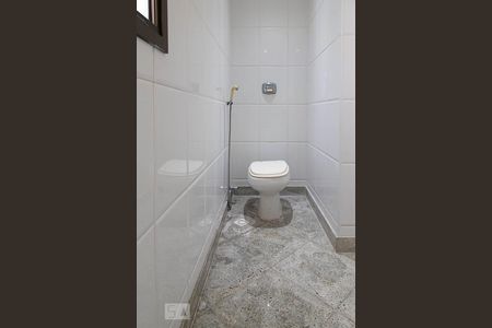 Apartamento à venda com 347m², 5 quartos e 5 vagasBanheiro da suíte 4