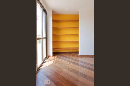 Apartamento à venda com 347m², 5 quartos e 5 vagasSuíte 1