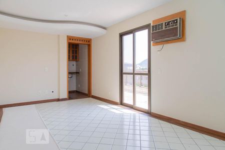 Apartamento à venda com 347m², 5 quartos e 5 vagasSala 2