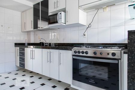 Apartamento à venda com 347m², 5 quartos e 5 vagasCozinha 
