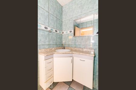 Casa à venda com 240m², 2 quartos e 3 vagasBanheiro