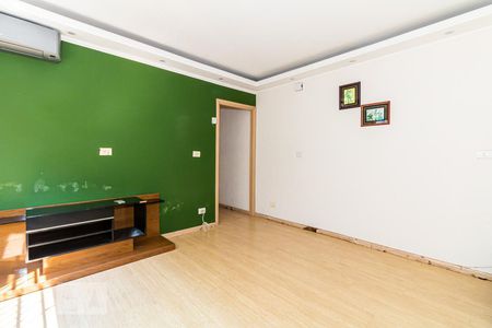 Sala de casa à venda com 2 quartos, 240m² em Jardim das Rosas (zona Norte), São Paulo