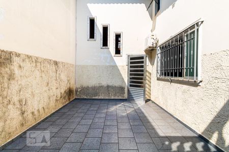 Casa à venda com 240m², 2 quartos e 3 vagasChurrasqueira