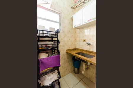 Cozinha de kitnet/studio para alugar com 1 quarto, 42m² em Gonzaga, Santos