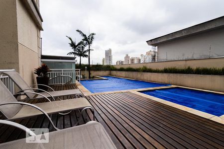 Apartamento à venda com 70m², 3 quartos e 1 vagaÁrea comum - Piscina