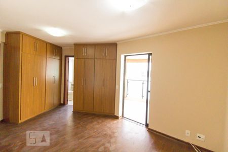 Apartamento à venda com 129m², 3 quartos e 2 vagas Apartamento à venda com 129m², 3 quartos e 2 vagasQuarto 3 - Suíte