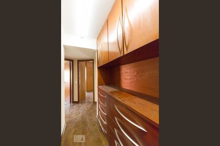 Apartamento à venda com 129m², 3 quartos e 2 vagas Apartamento à venda com 129m², 3 quartos e 2 vagasCorredor