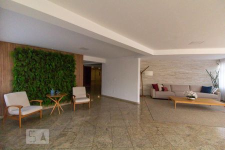 Apartamento à venda com 129m², 3 quartos e 2 vagas Apartamento à venda com 129m², 3 quartos e 2 vagasHall de Entrada