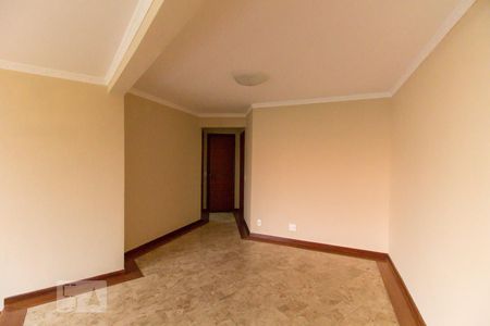 Apartamento à venda com 129m², 3 quartos e 2 vagas Apartamento à venda com 129m², 3 quartos e 2 vagasSala de Jantar