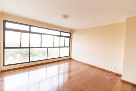 Apartamento à venda com 129m², 3 quartos e 2 vagas Apartamento à venda com 129m², 3 quartos e 2 vagasSala