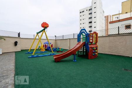 Apartamento à venda com 120m², 3 quartos e 2 vagas Apartamento à venda com 120m², 3 quartos e 2 vagasÁrea Comum - Playground