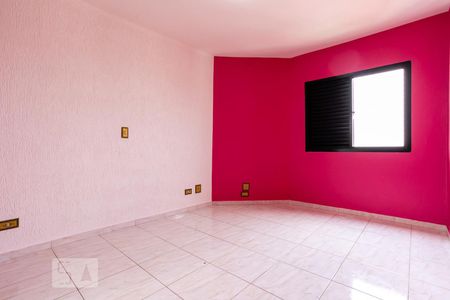 Apartamento à venda com 120m², 3 quartos e 2 vagas Apartamento à venda com 120m², 3 quartos e 2 vagasSuíte