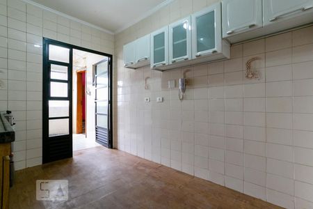Apartamento à venda com 120m², 3 quartos e 2 vagas Apartamento à venda com 120m², 3 quartos e 2 vagasCozinha
