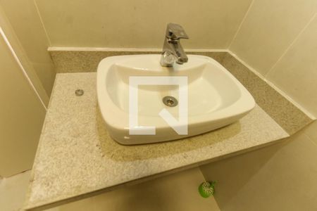 Casa à venda com 187m², 4 quartos e 2 vagasDetalhe Banheiro 2