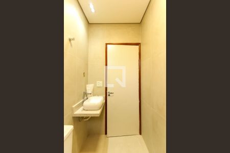 Casa à venda com 187m², 4 quartos e 2 vagasBanheiro 1