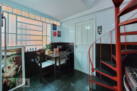 Casa para alugar com 197m², 3 quartos e 4 vagasCozinha 2