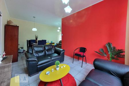 Casa para alugar com 197m², 3 quartos e 4 vagasSala