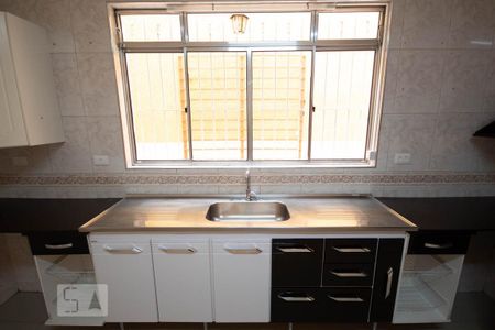 Casa à venda com 250m², 3 quartos e 4 vagas Casa à venda com 250m², 3 quartos e 4 vagasCozinha