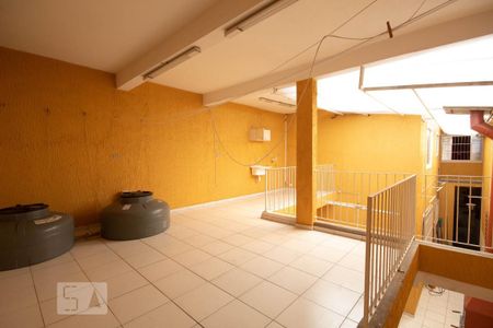 Casa à venda com 250m², 3 quartos e 4 vagas Casa à venda com 250m², 3 quartos e 4 vagasÁrea de Serviço