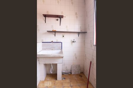 Apartamento à venda com 59m², 2 quartos e 1 vaga Apartamento à venda com 59m², 2 quartos e 1 vagaLavanderia