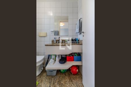 Apartamento à venda com 140m², 3 quartos e 2 vagasBanheiro da Suíte 3