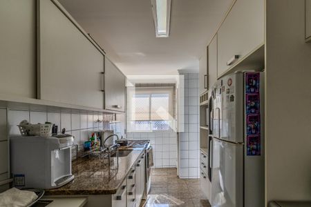Apartamento à venda com 140m², 3 quartos e 2 vagasCozinha