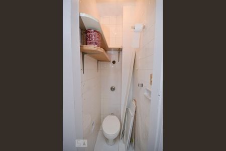 Apartamento para alugar com 70m², 2 quartos e 1 vagaBanheiro de Serviço