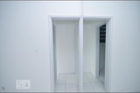 Apartamento para alugar com 70m², 2 quartos e 1 vagaCorredor