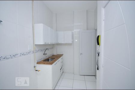 Apartamento para alugar com 70m², 2 quartos e 1 vagaCozinha