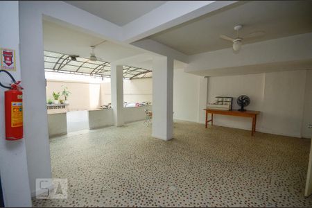 Apartamento para alugar com 70m², 2 quartos e 1 vagaÁrea comum