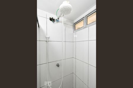 Banheiro de kitnet/studio para alugar com 1 quarto, 34m² em Vila Buarque, São Paulo