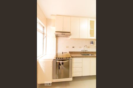 Apartamento à venda com 75m², 2 quartos e 1 vaga Apartamento à venda com 75m², 2 quartos e 1 vagaCozinha