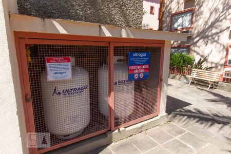 Apartamento à venda com 60m², 2 quartos e 1 vagaGás encanado